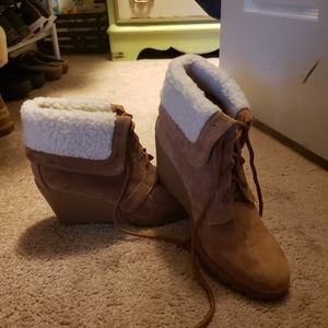 Nautica wedge boots